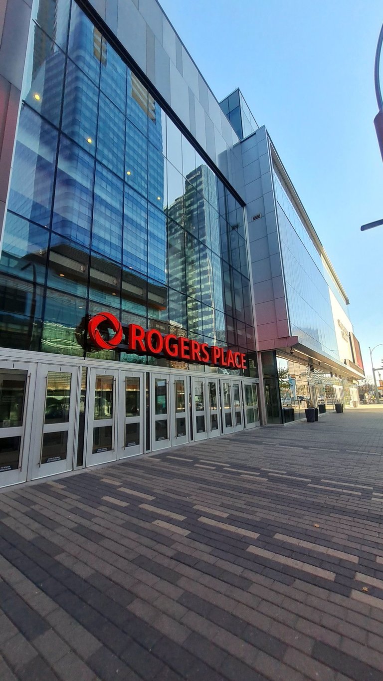 77 Rogers Place Entrance.jpg