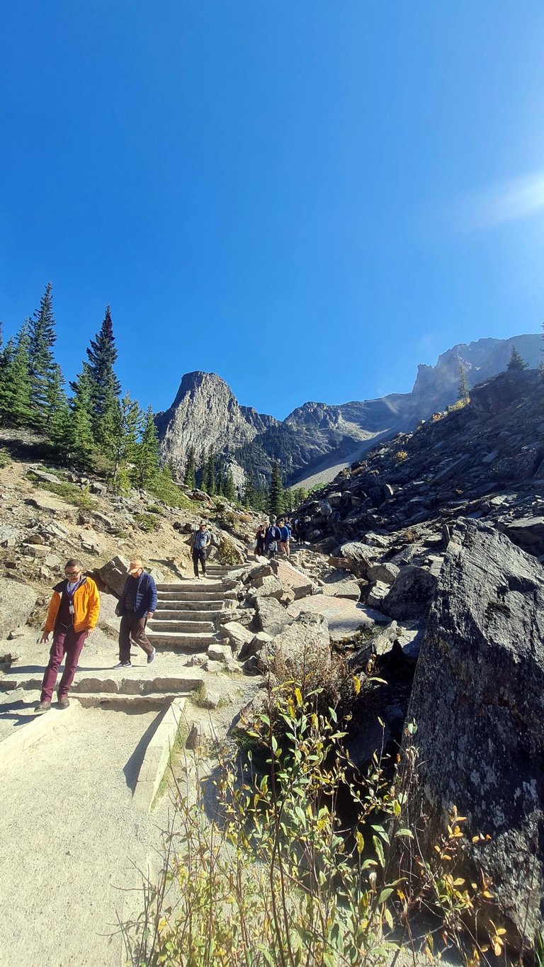 Moraine Lake - Rockpile