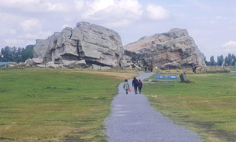 Okotoks Erratic