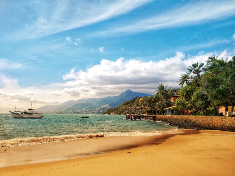 Praia das pedras