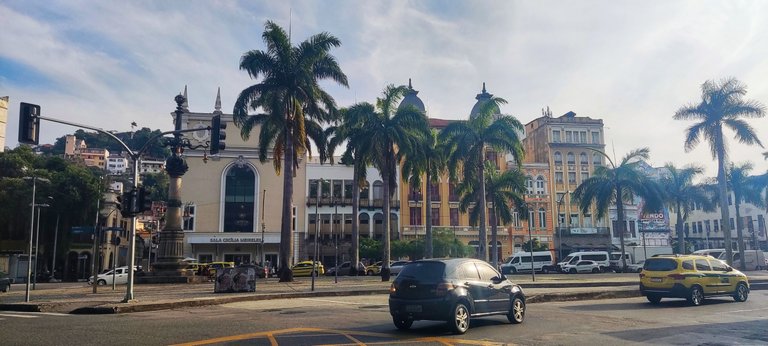 Rio Downtown - history, classic architecture mixed with modernity