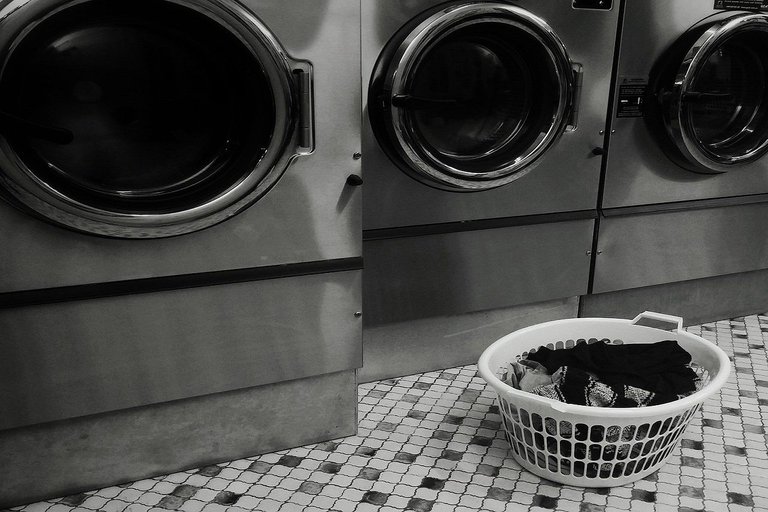 laundromat-1524270_1280.jpg