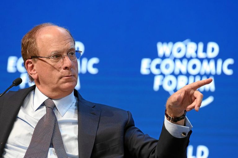 BlackRock’s-Fink-strongly-reminds-firms-of-social-responsibility.jpg
