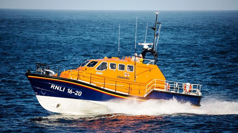 42034-lizard-tamar-class-lifeboat-nathan-williams-16x9.jpeg