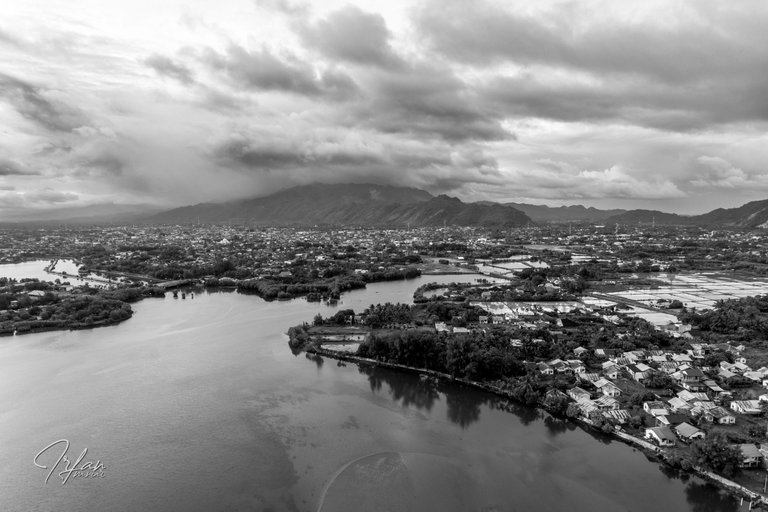 1 DJI_0063-HDR BW.jpg
