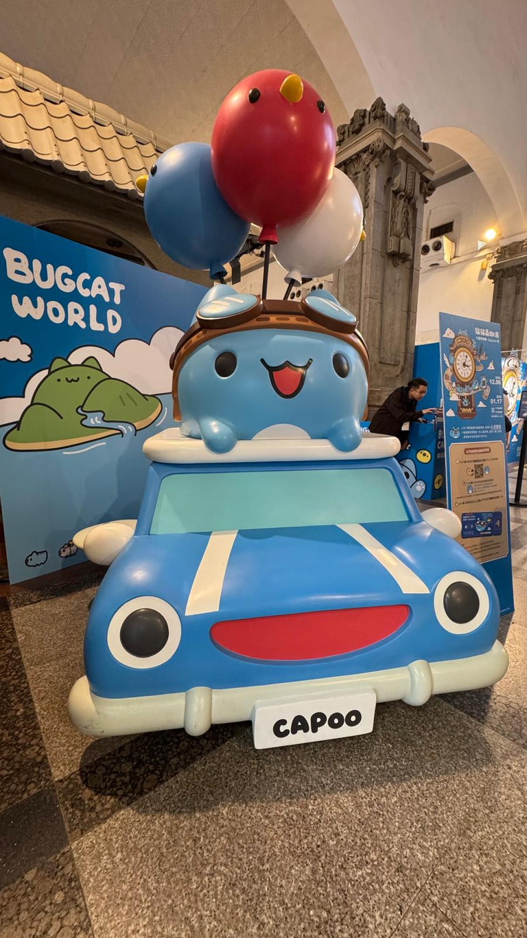 Entrance to Bugcat Capoo Cafe