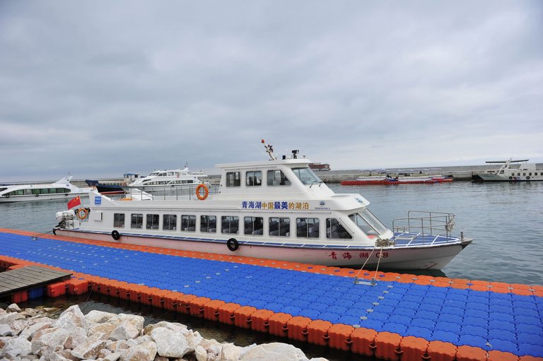 Our Qinghai Lake cruise