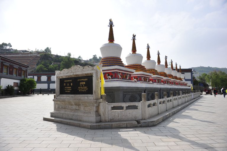 Eight Pagodas of Buddha Shakyamuni