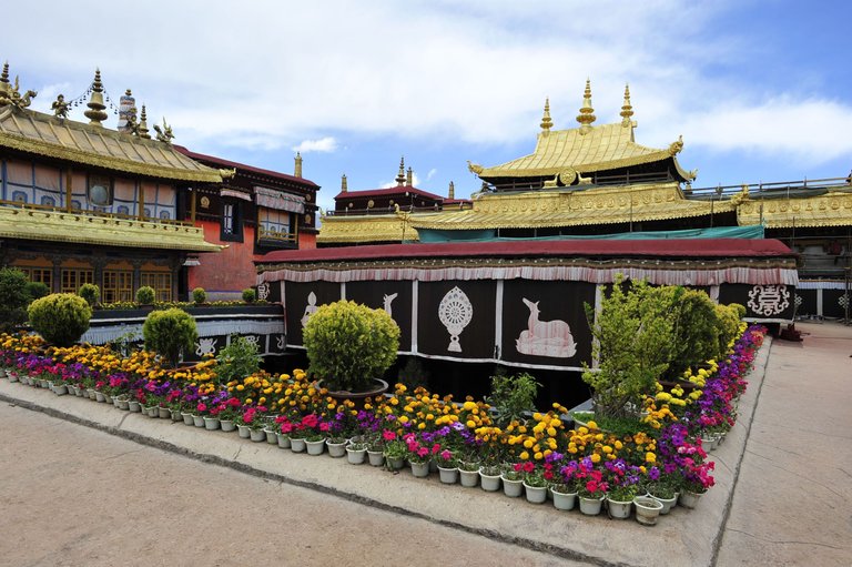 Inner Courts of Jokhang Temple