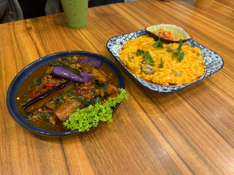 Stewed Eggplant (left) Oyster Omelette (Right)