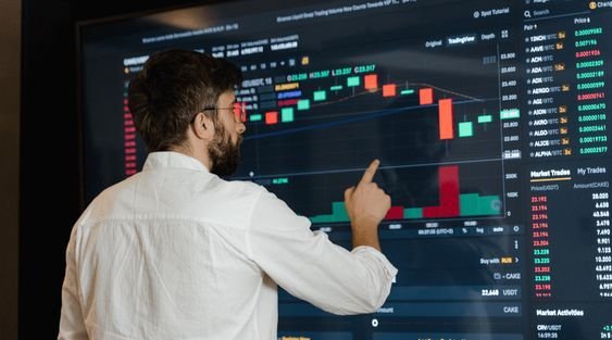 Future of Finance_ Crypto Companies to Keep on Your Radar in 2023.jpeg