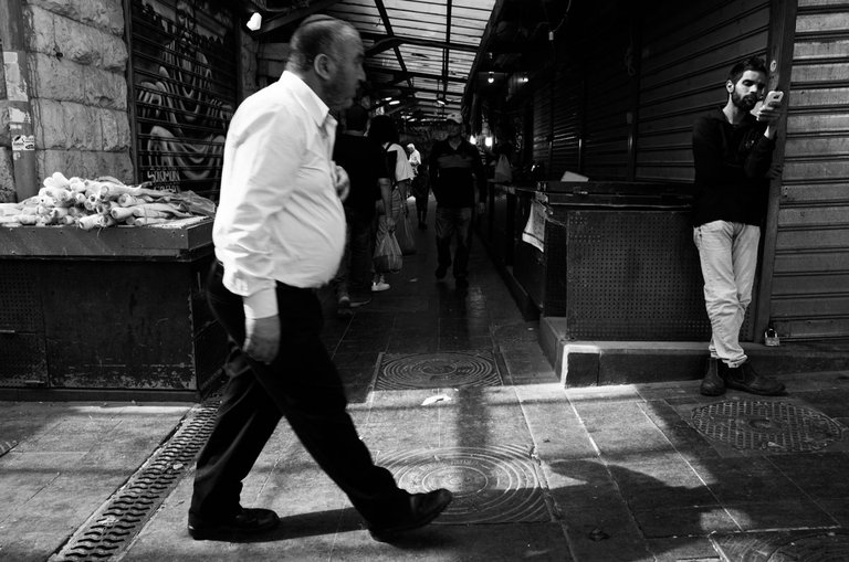 Jerusalem_street_2019_by_Victor_Bezrukov-14.jpg