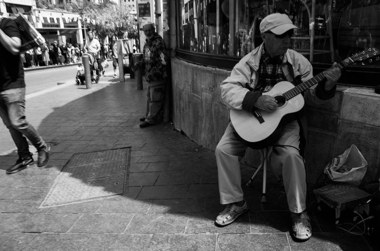 Jerusalem_street_2019_by_Victor_Bezrukov-11.jpg