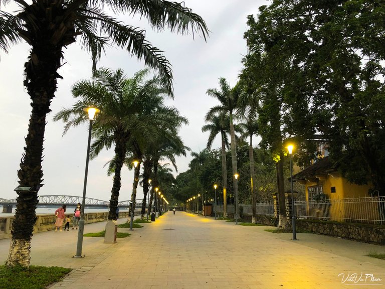 Nguyen Dinh Chieu pedestrian street 