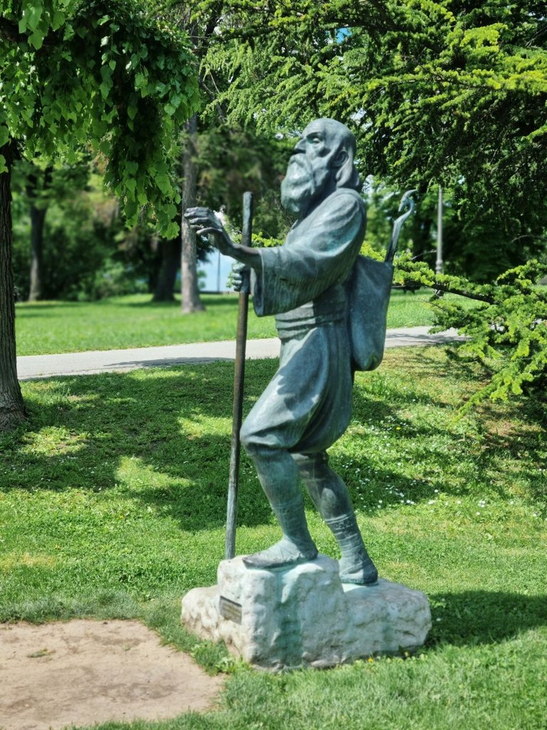 Hiking in Belgrade (Kalemegdan Park and Belgrade Fortress, Photo Gallery)