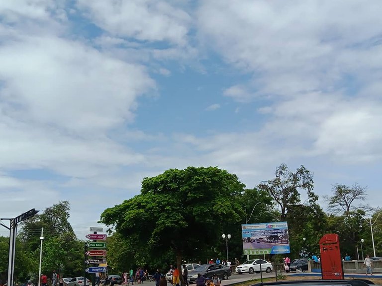 plaza miranda y parque ayacucho (9).jpeg