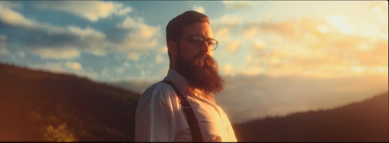 cinematic-potrait-sunset-bearded-guy-1536x567.jpg