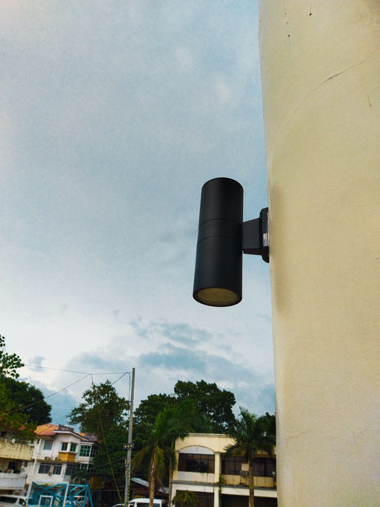 H1.jpg