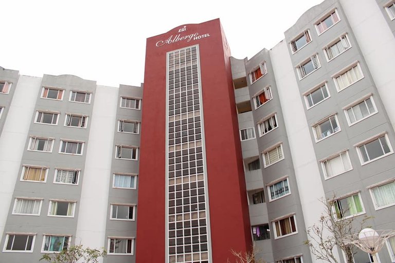 2. Albergo Hotel.jpg