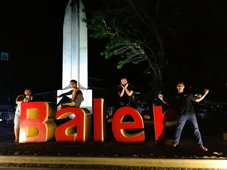 10. Baler Landmark with Cousins.jpg