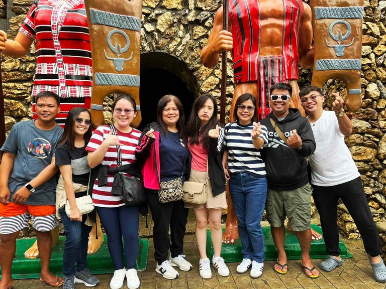 5. Family Pic 3.jpg