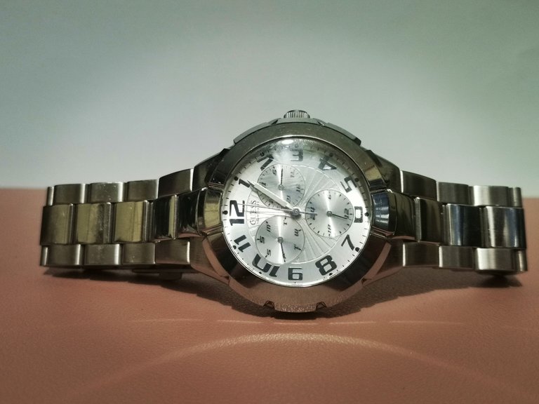 2. Silver Watch 2.jpg