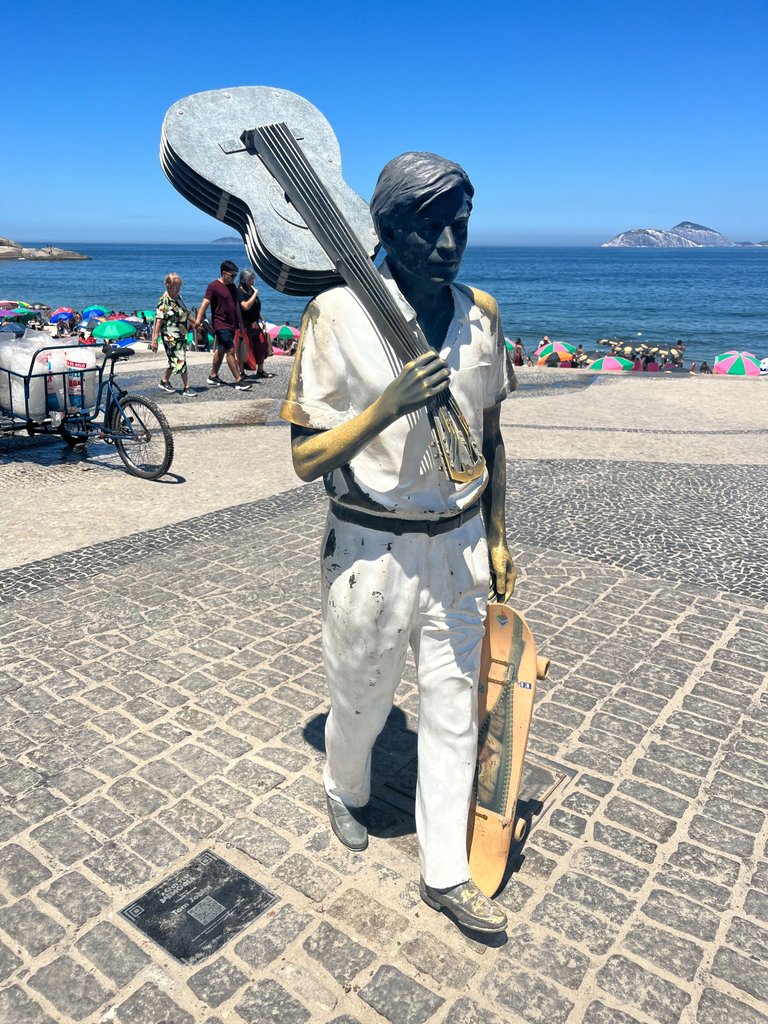 statue of tom jobin, a bossanova legend. 