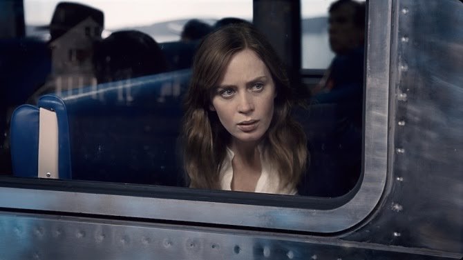 the-girl-on-the-train-emily-blunt.jpg