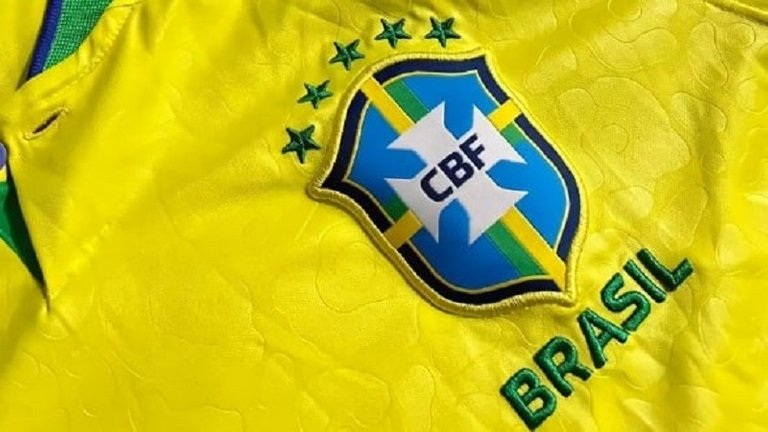 brazil_football.jpeg