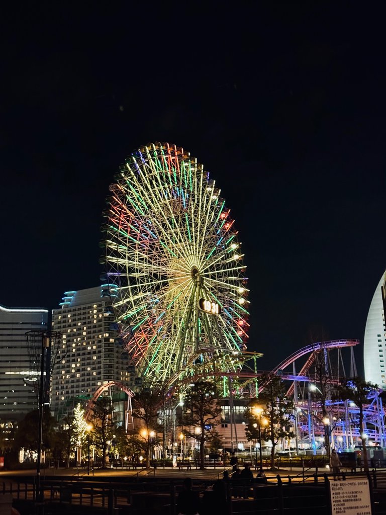 The colorful ferris wheel at Minato Mirai