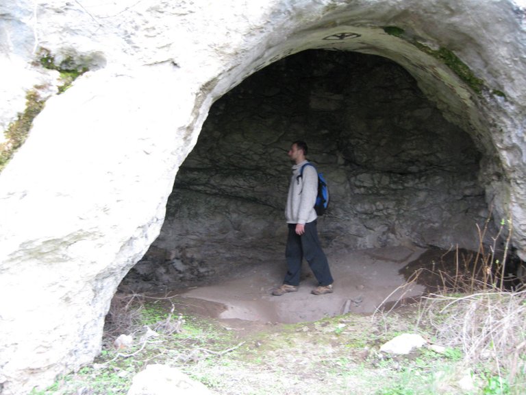 cave entrance.jpg