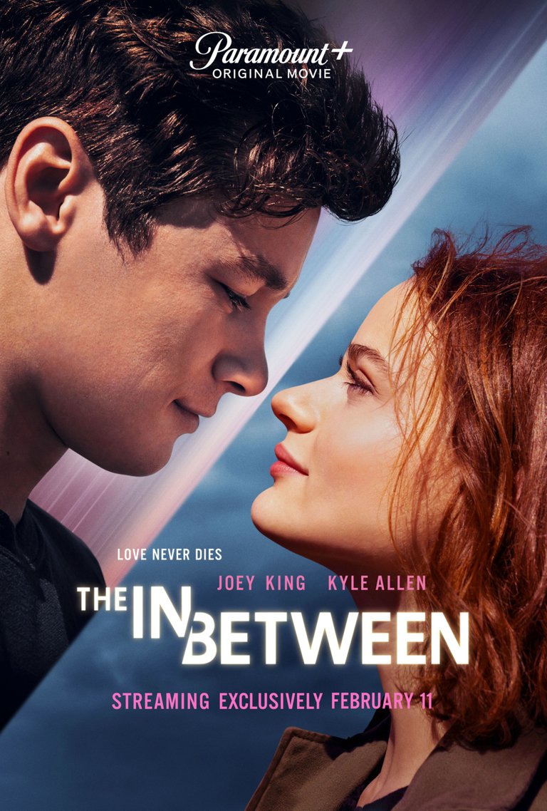 The In-Between | A Ghost-hunt Love Story