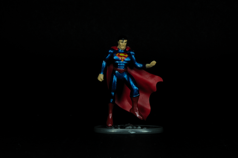 Superman Darktable (Medium).png