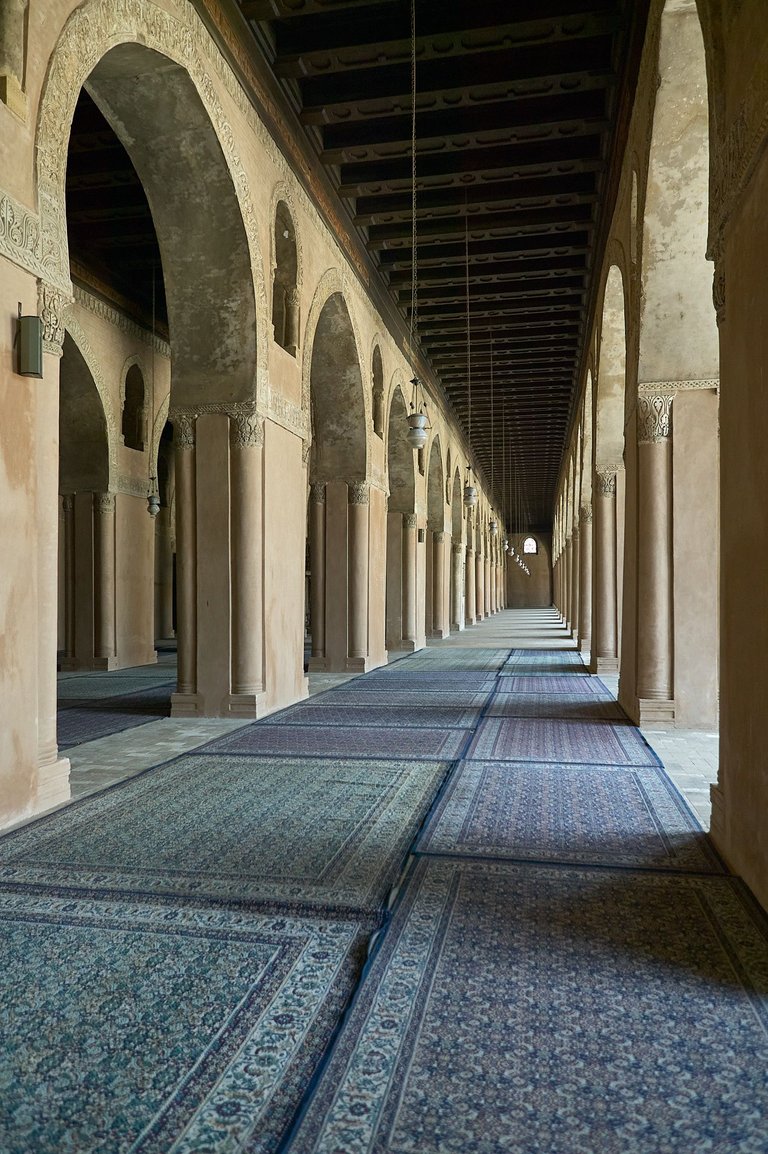 Mezquita Ibn Tulun 005.jpg
