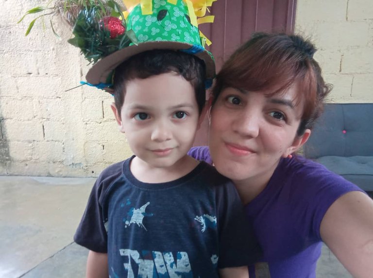 sombrero loco (1).jpeg