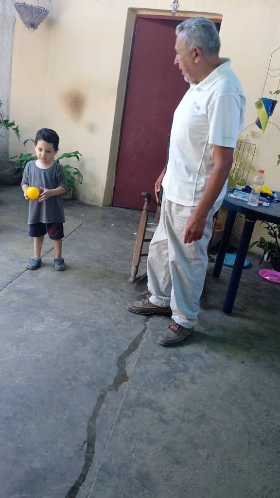 juego de futboll con sr omar (7).jpeg