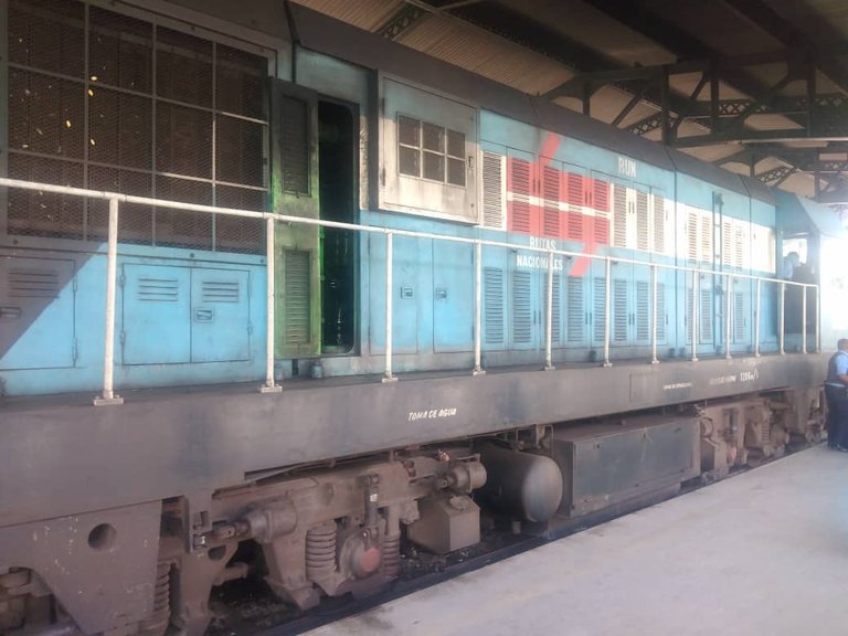 Tren Santiago - Habana: un día de experiencias