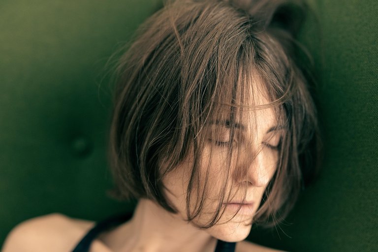 woman-6373361_1280.jpg