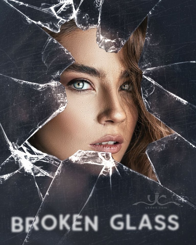 broken-glass-effect-photoshop-tutorial002.jpg