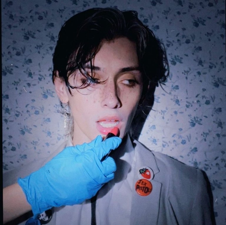 LIPSTICK guy 0.JPG