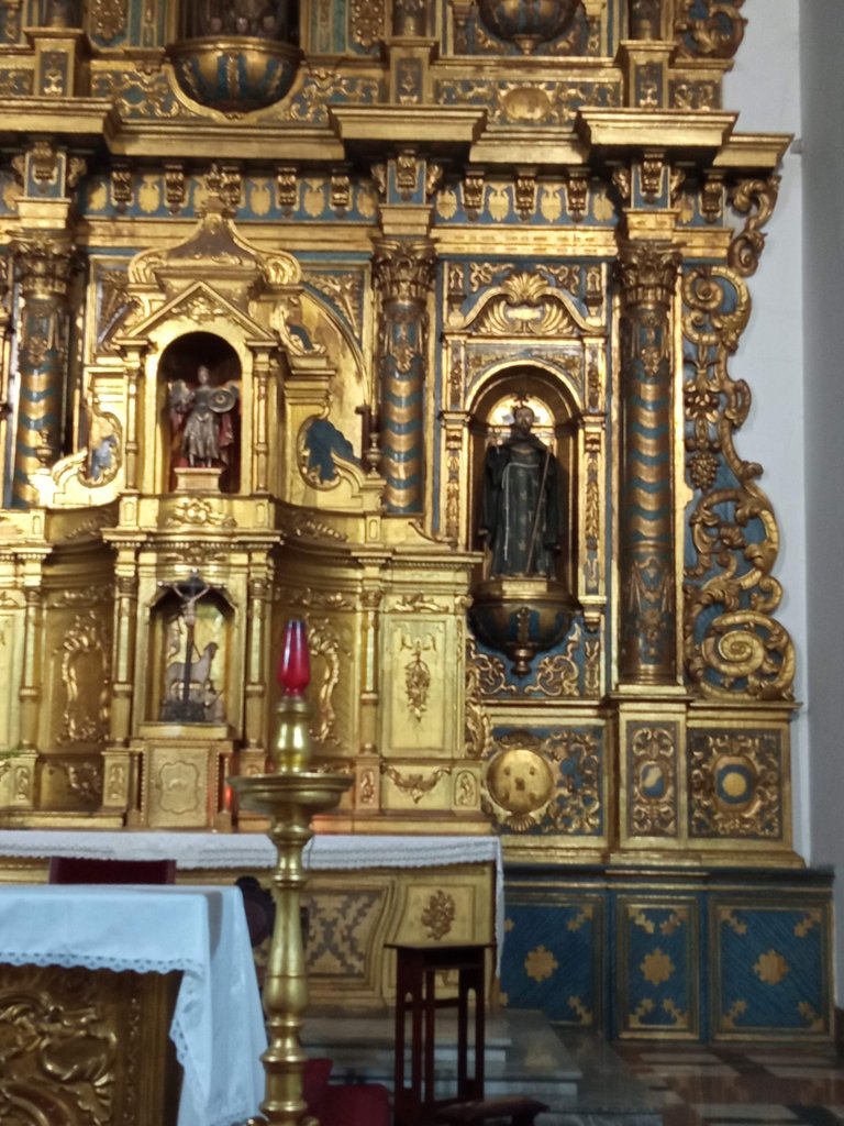 altar mayor.jpg