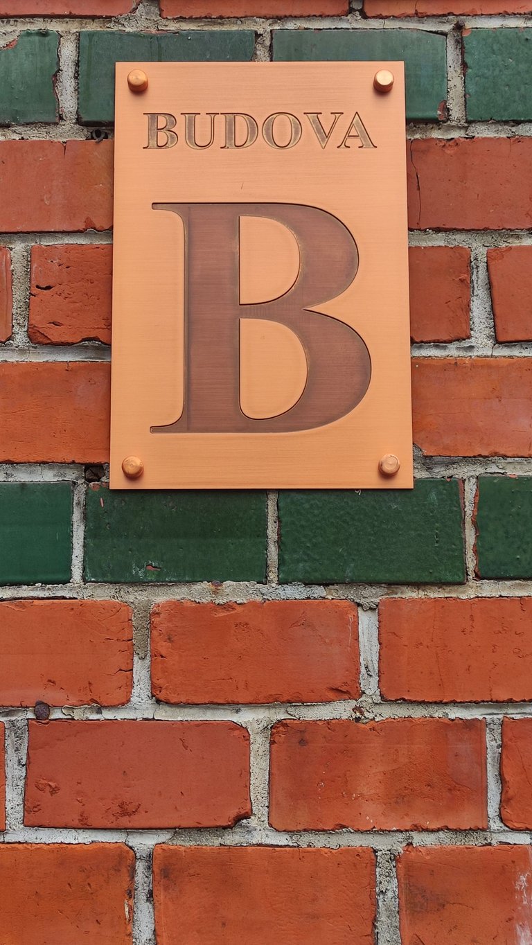 b (3).jpg