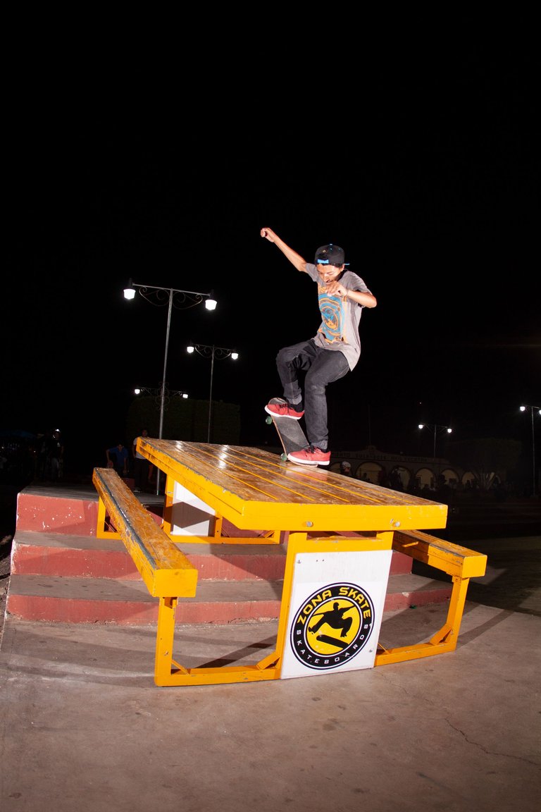 diego nosegrind ak.jpg