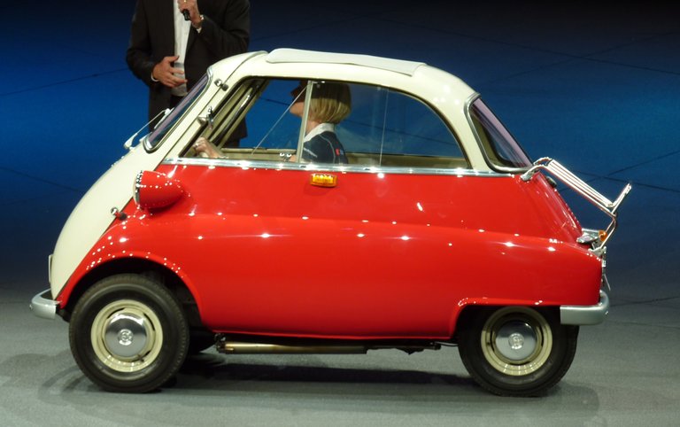 The BMW Isetta 2009