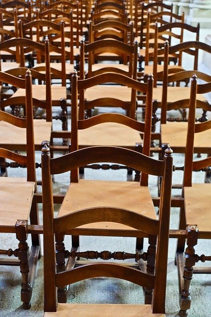 chairs3537665_640.jpg