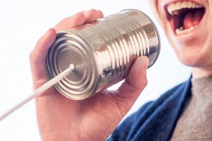 canphone.jpg
