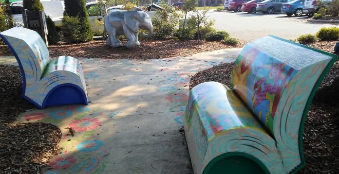 book benches and elpnt.jpg