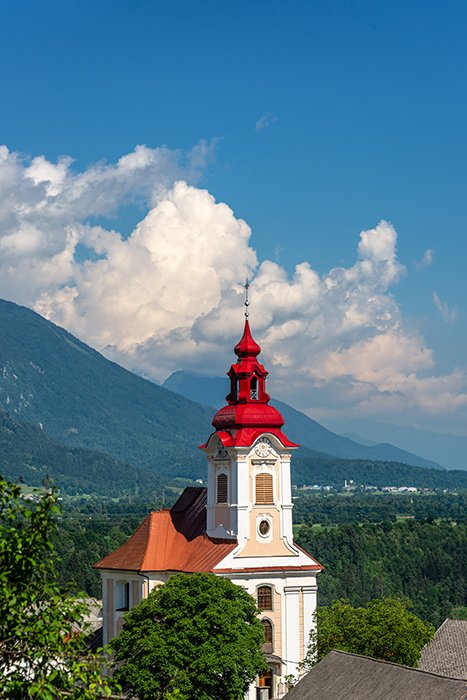 slovenia_bled_st_janez_church_vertical_reduced1.jpg