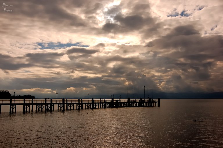 DSC_7861 Cloud Covered Landing Stage_c1024.jpg