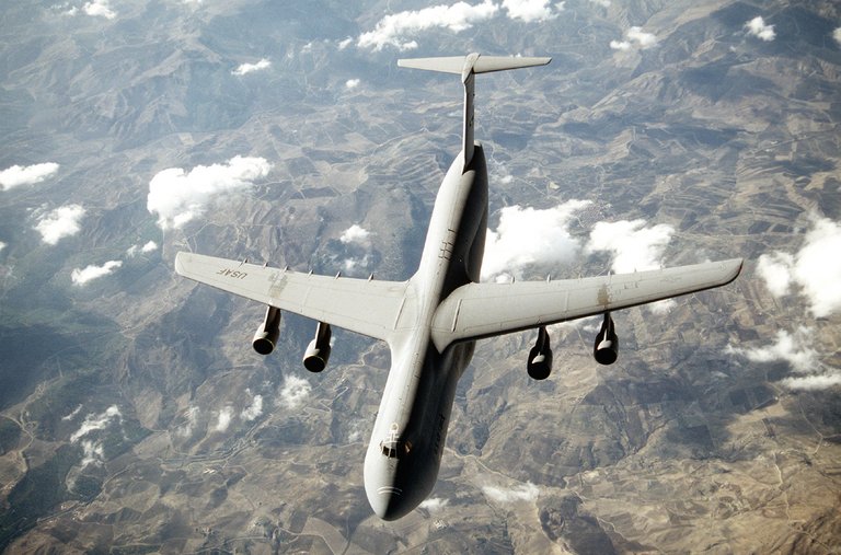 Lockheed C5 Galaxy.jpg